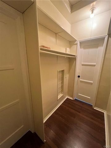 1933 S Corning, Los Angeles, CA 90034