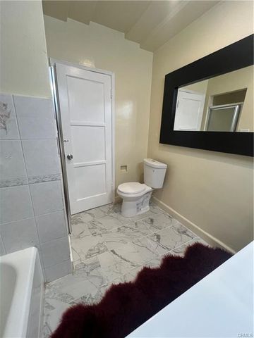 1933 S Corning, Los Angeles, CA 90034