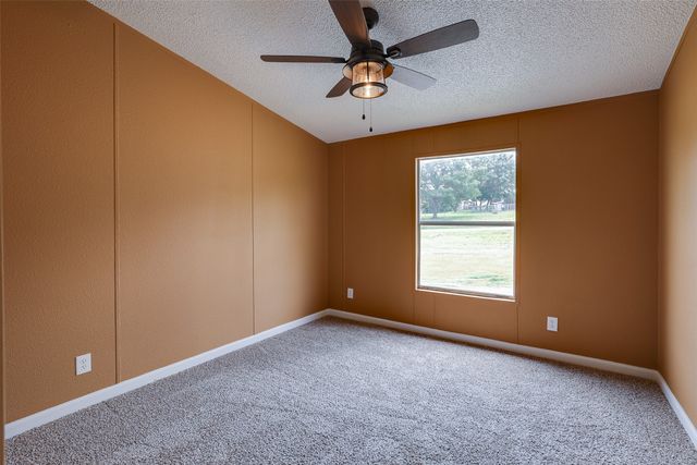 1399 Highland Circle, Springtown, TX 76082