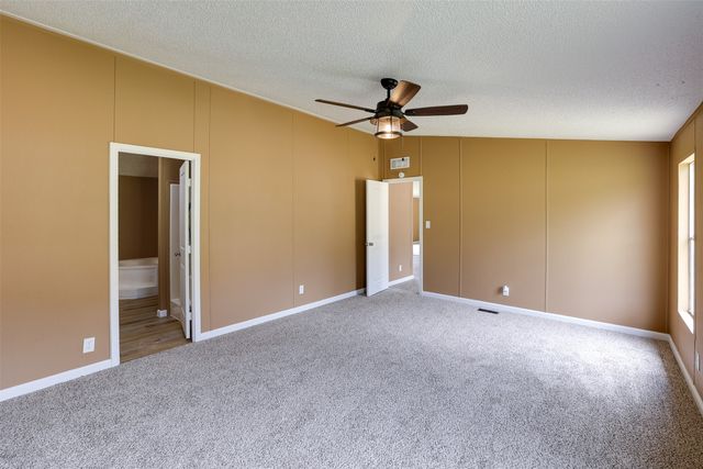 1399 Highland Circle, Springtown, TX 76082