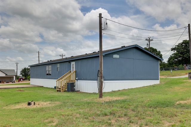 1399 Highland Circle, Springtown, TX 76082