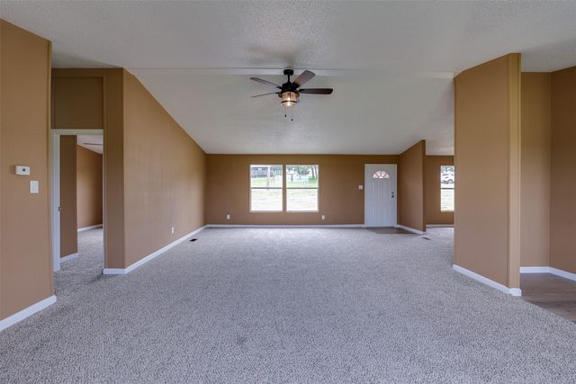 1399 Highland Circle, Springtown, TX 76082