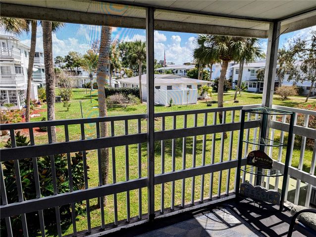 5929 EASY STREET I-23, Bradenton, FL 34207