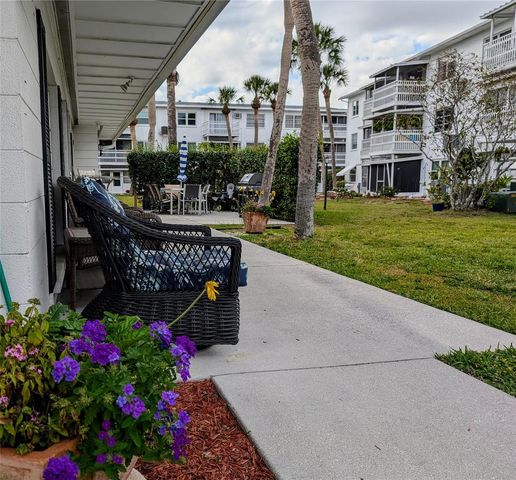 5929 EASY STREET I-23, Bradenton, FL 34207