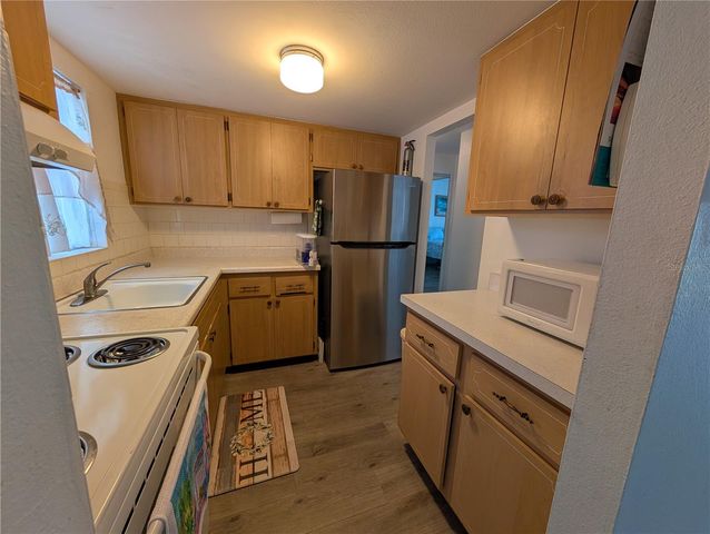 5929 EASY STREET I-23, Bradenton, FL 34207