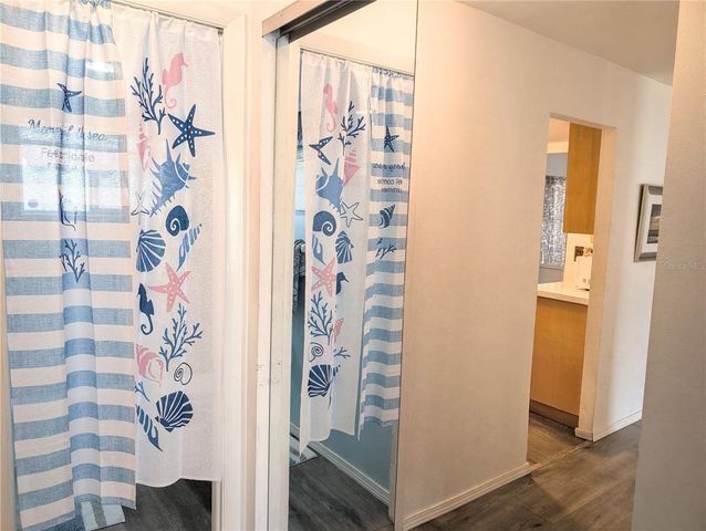 5929 EASY STREET I-23, Bradenton, FL 34207