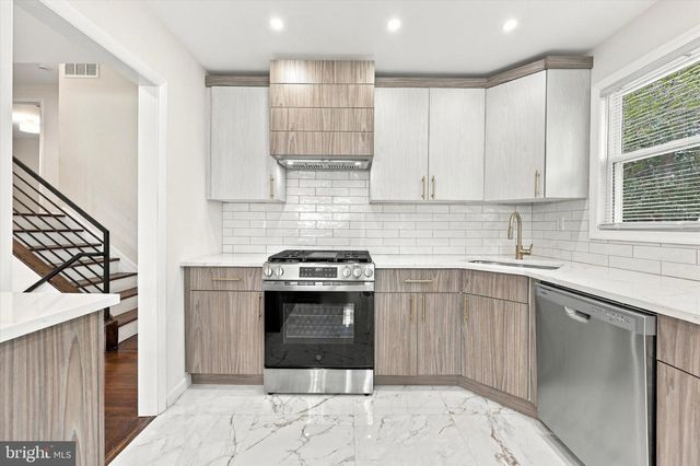 204 BELLE ARBOR DR, Cherry Hill, NJ 08034
