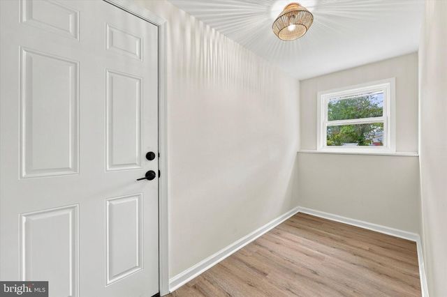 204 BELLE ARBOR DR, Cherry Hill, NJ 08034