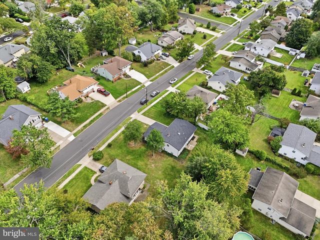 204 BELLE ARBOR DR, Cherry Hill, NJ 08034