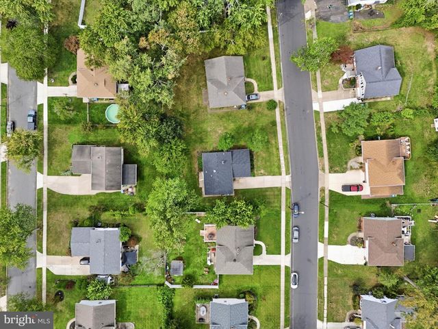 204 BELLE ARBOR DR, Cherry Hill, NJ 08034