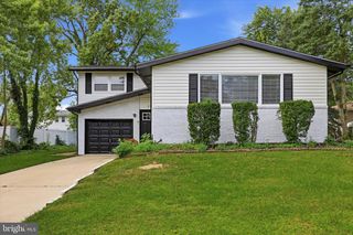 204 BELLE ARBOR DR, Cherry Hill, NJ 08034