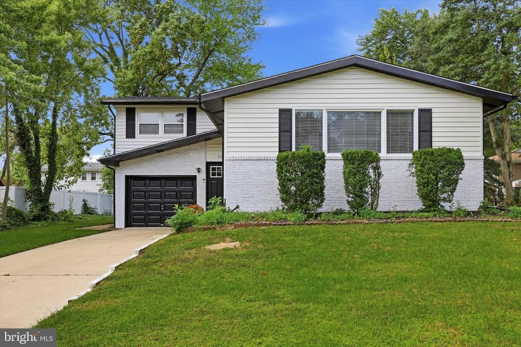 204 BELLE ARBOR DR, Cherry Hill, NJ 08034 — exterior