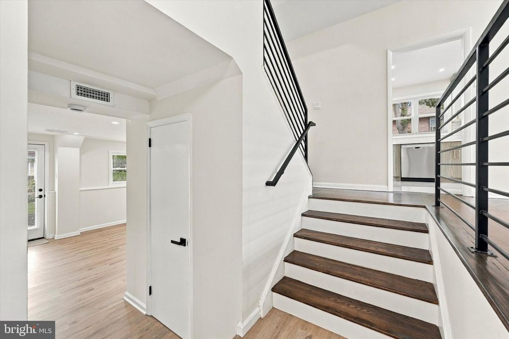 204 BELLE ARBOR DR, Cherry Hill, NJ 08034 — photo 4