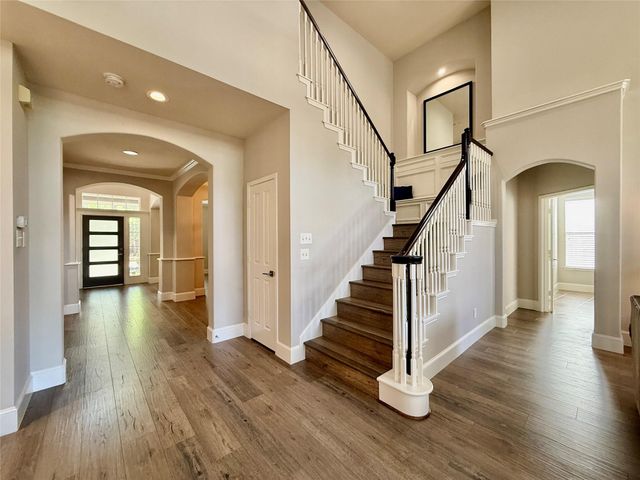 251 N Maple Glade Circle, The Woodlands, TX 77382