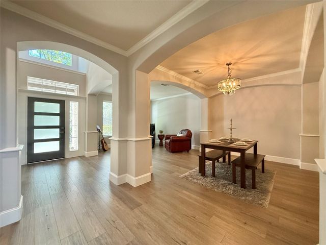 251 N Maple Glade Circle, The Woodlands, TX 77382