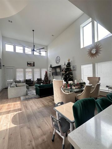 1402 Hudgins Pass, Richmond, TX 77469