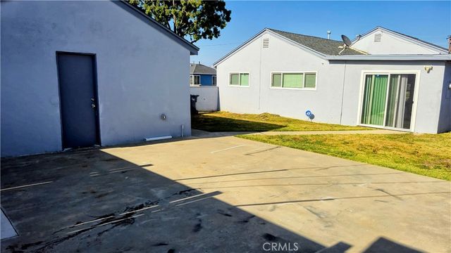 13903 S Zamora, Compton, CA 90222