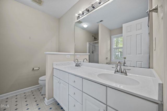 2612 Deanwood Drive, Raleigh, NC 27615