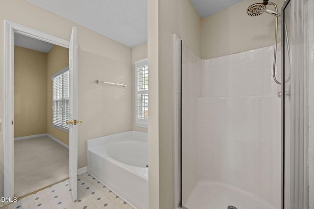 2612 Deanwood Drive, Raleigh, NC 27615