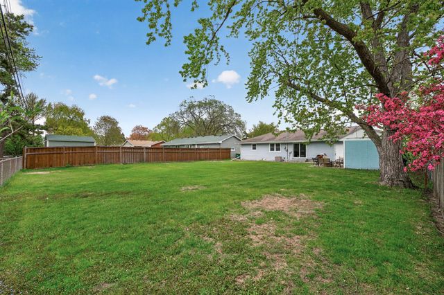 6407 Major Avenue N, Brooklyn Center, MN 55429