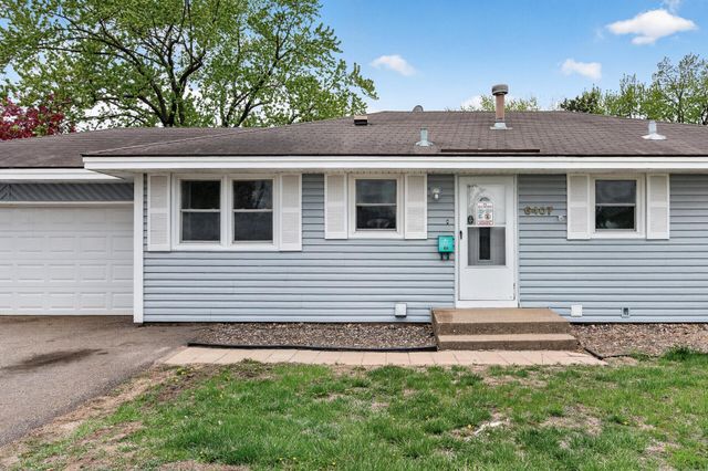 6407 Major Avenue N, Brooklyn Center, MN 55429