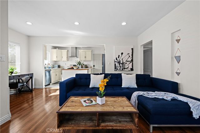 5979 Hereford, Los Angeles, CA 90022