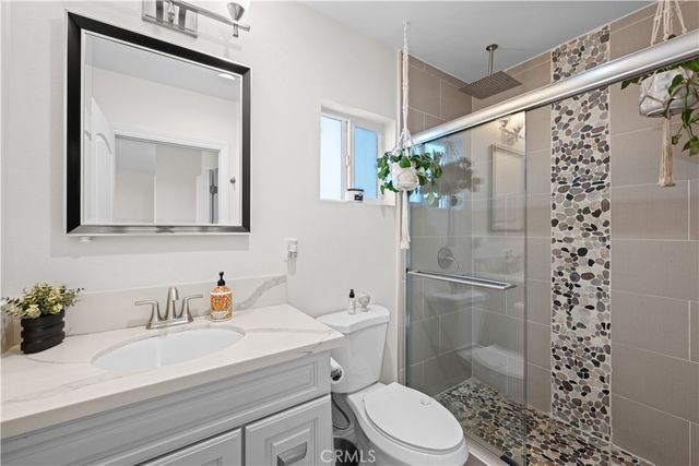 5979 Hereford, Los Angeles, CA 90022