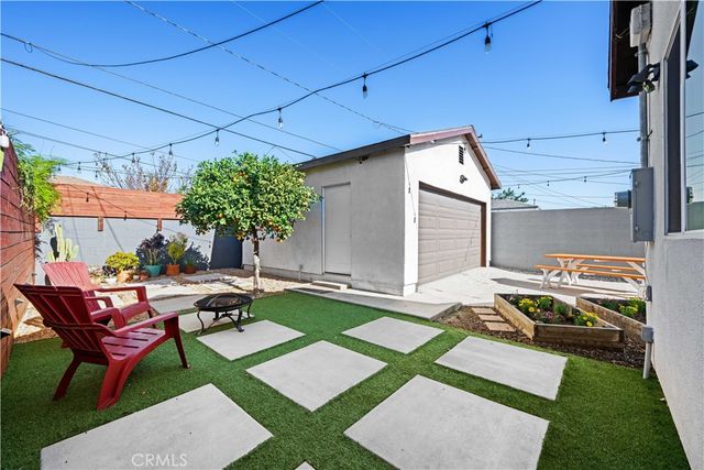 5979 Hereford, Los Angeles, CA 90022