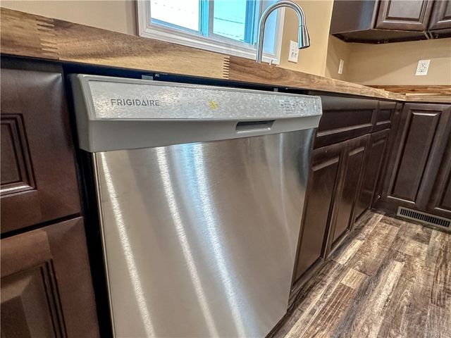 9 Whiting Street, Bath, NY 14810