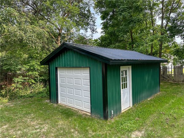 9 Whiting Street, Bath, NY 14810