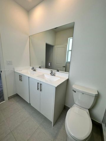 11965 NW 47th Mnr, Coral Springs, FL 33076