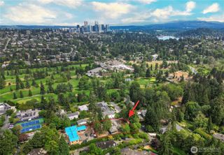 7836 NE 14th Street, Medina, WA 98039