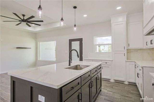 2602 Sunrise Lane, Weslaco, TX 78596