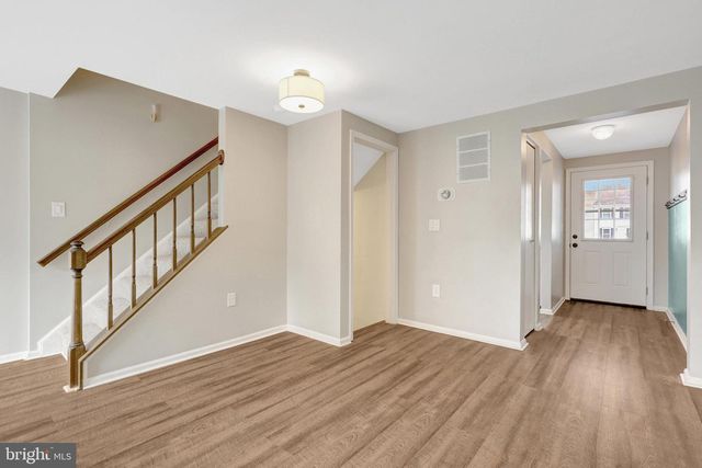 30 QUINCY CT, Sterling, VA 20165