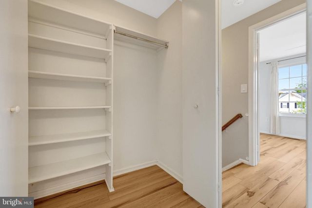 30 QUINCY CT, Sterling, VA 20165