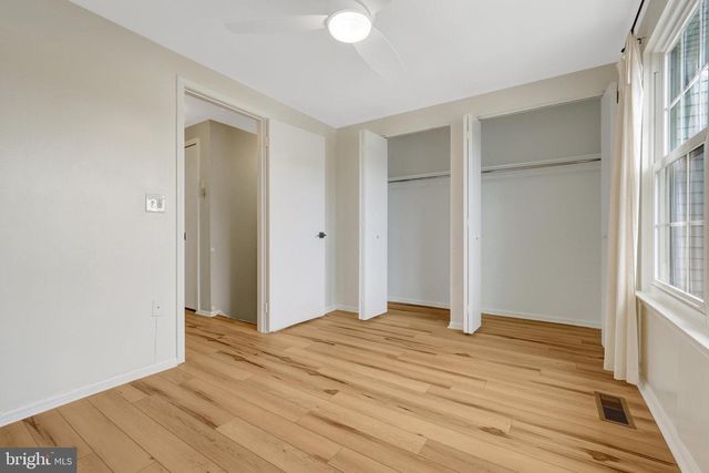 30 QUINCY CT, Sterling, VA 20165