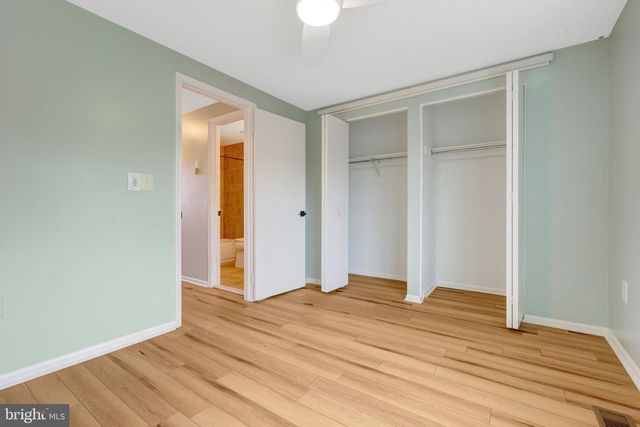 30 QUINCY CT, Sterling, VA 20165