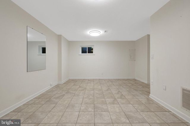 30 QUINCY CT, Sterling, VA 20165