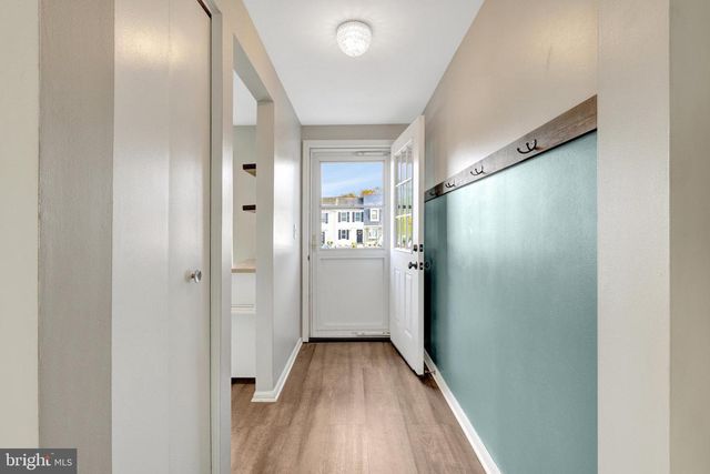 30 QUINCY CT, Sterling, VA 20165