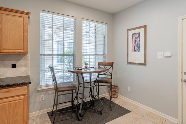86 Wintergreen Trail, The Woodlands, TX 77382