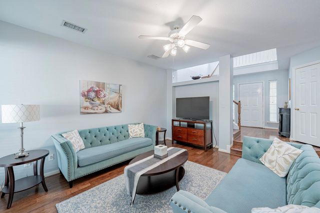 86 Wintergreen Trail, The Woodlands, TX 77382