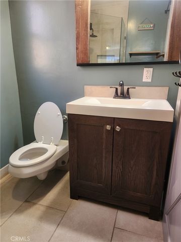 22054 Independencia, Woodland Hills, CA 91364