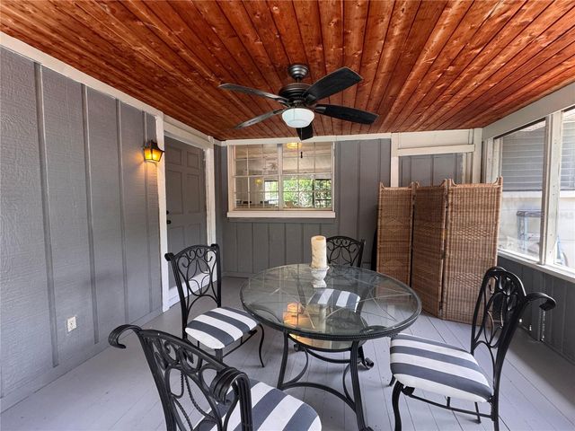 309 DEER PARK AVENUE, Tampa, FL 33617