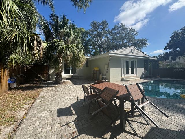 309 DEER PARK AVENUE, Tampa, FL 33617