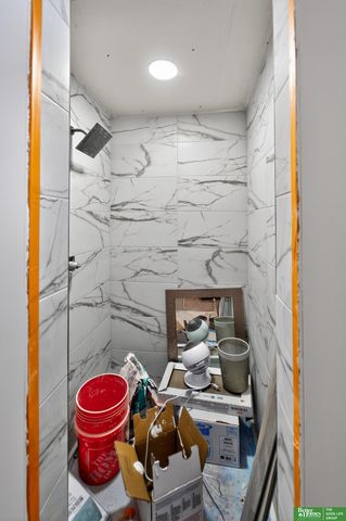 13524 Z Street, Omaha, NE 68137