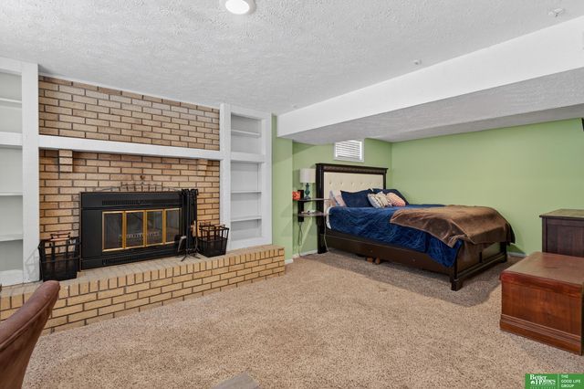 13524 Z Street, Omaha, NE 68137