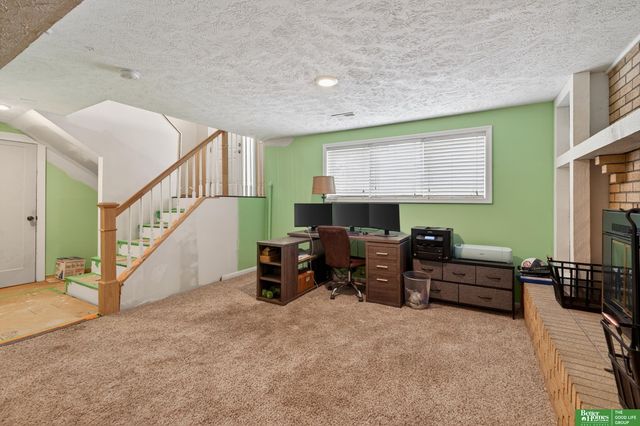 13524 Z Street, Omaha, NE 68137