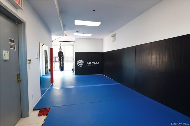 131-04 40th Road 2FL, Flushing, NY 11354