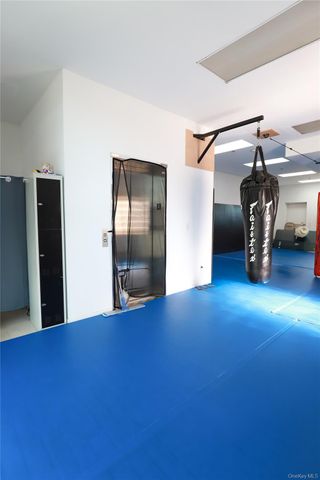 131-04 40th Road 2FL, Flushing, NY 11354