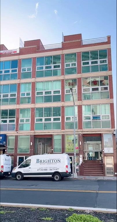 131-04 40th Road 2FL, Flushing, NY 11354